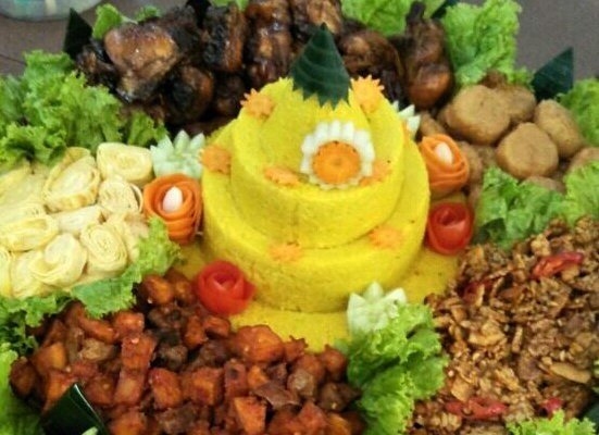 tumpeng